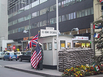 https://www.frauenwohnprojekt.info/media/galerie/2004/berlin/71.jpg