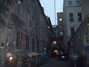 https://www.frauenwohnprojekt.info/media/galerie/2004/berlin/78.jpg