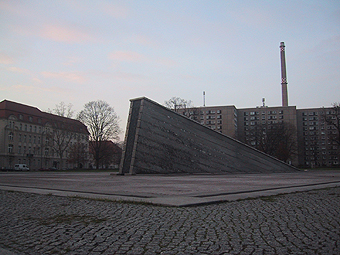 http://www.frauenwohnprojekt.info/media/galerie/2004/berlin/86.jpg