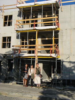 https://www.frauenwohnprojekt.info/media/galerie/2008/aufbau/3.stock972.jpg
