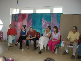 https://www.frauenwohnprojekt.info/media/galerie/2008/austrotopia/064.jpg